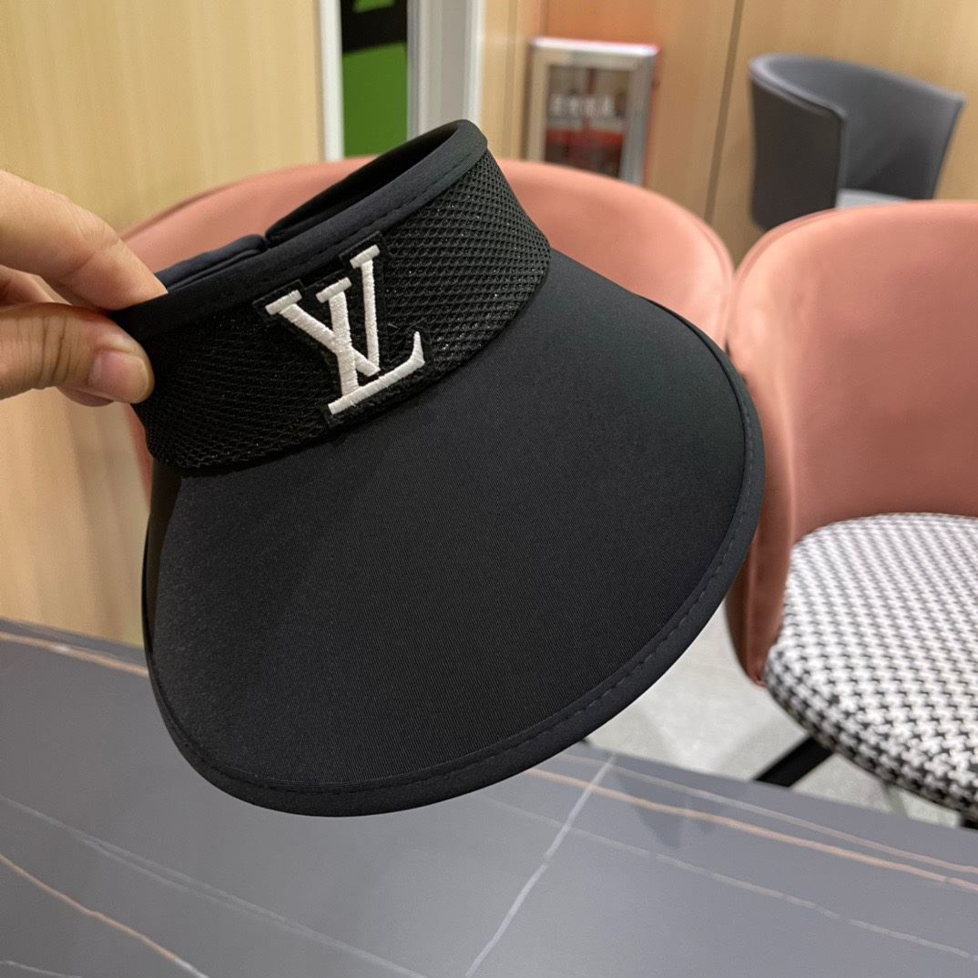 Louis Vuitton Caps